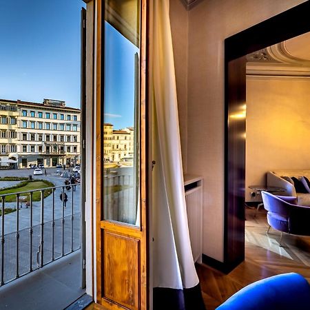 Yid Santa Maria Novella Suites Apt With Balcony Firenze Esterno foto